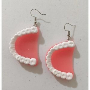 Dental Teeth Earrings Funny 3D Tooth Model Hygienist Dentist fun Gift